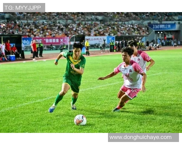 有明朝血统的足球明星揭秘他们的历史渊源与现代成就