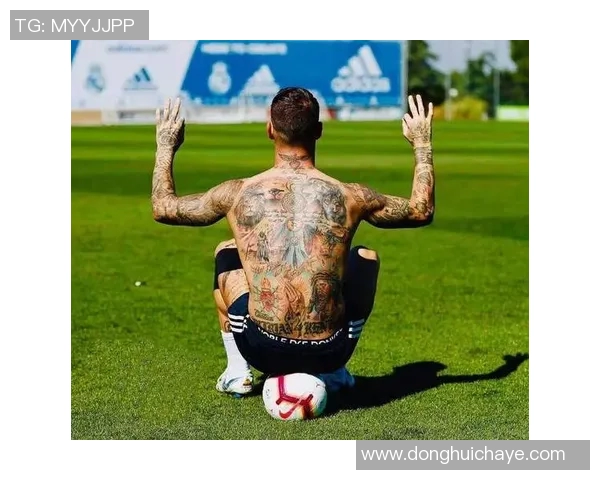 足球明星全身纹身艺术展示男士魅力与个性风采